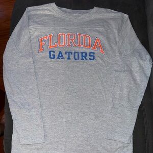 NCAA FL Gators Gray Shirt with Blue Logo NWOT
